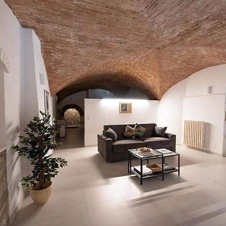 Incantevole Loft In Centro Perugia Bagian luar foto